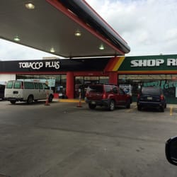 Tobacco Plus - The store front