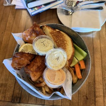 Dwellers Drinkery - Wings - Sports Bars Near Me - Lake Stevens, Washington Dwellers Drinkery - Wings - Sports Bars Near Me - Lake Stevens, Washington