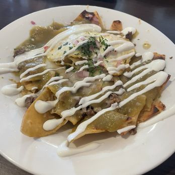 Broken Yolk Cafe - Chilaquiles Bowl - Breakfast & Brunch Near Me - Orange, California Broken Yolk Cafe - Chilaquiles Bowl - Breakfast & Brunch Near Me - Orange, California