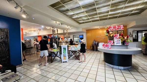 Big Island Candies by null