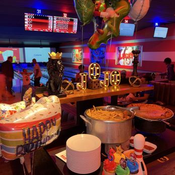 Lucky Strike Queens - Venues & Event Spaces Near Me - Woodside, New York