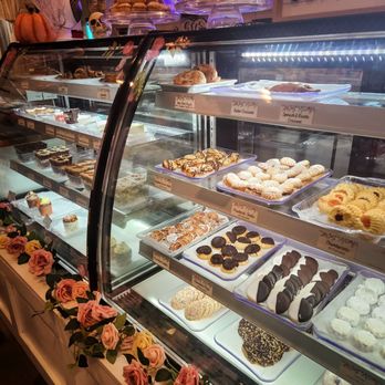 Sorrento Sweets - Inside - Bakeries Near Me - St Petersburg, Florida Sorrento Sweets - Inside - Bakeries Near Me - St Petersburg, Florida