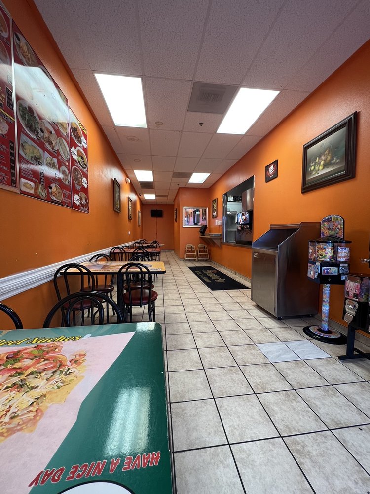 Fausto’s Mexican Grill – Las Vegas - Photo 2