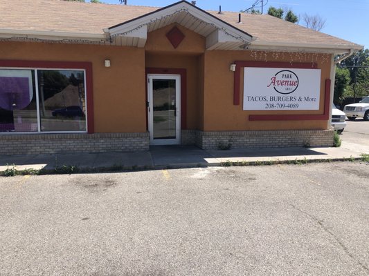 Park Avenue Grill by null