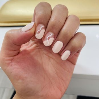 Polish Beaute - I wanted a more neutral color. Thanks Kim! - Nail Salons Near Me - Berkeley, California