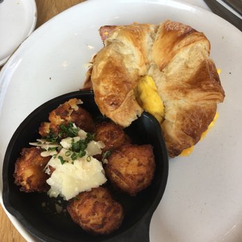 Magnolia Table - Chip's Ham sandwich with housemade tater tots - Breakfast & Brunch Near Me - Waco, Texas Magnolia Table - Chip's Ham sandwich with housemade tater tots - Breakfast & Brunch Near Me - Waco, Texas