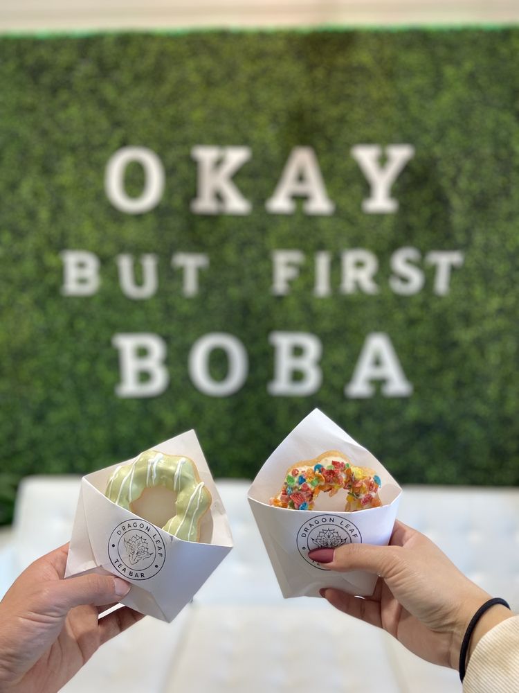 Dragon Leaf Tea Bar Logo