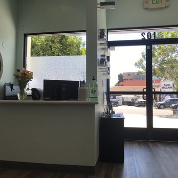 Acacia Counseling and Wellness - Reception area - Counseling & Mental Health Near Me - Goleta, California Acacia Counseling and Wellness - Reception area - Counseling & Mental Health Near Me - Goleta, California