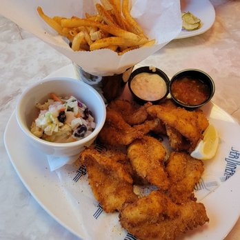 Silver Diner - Fried shrimp, old bay fries, coleslaw - Diners Near Me - Falls Church, Virginia