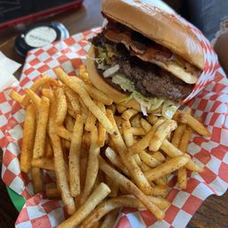 Wasa-bish burger w/egg Cajun fries