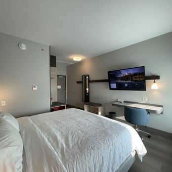 Avid Hotels Lancaster - Venues & Event Spaces Near Me - Lancaster, Pennsylvania Avid Hotels Lancaster - Venues & Event Spaces Near Me - Lancaster, Pennsylvania