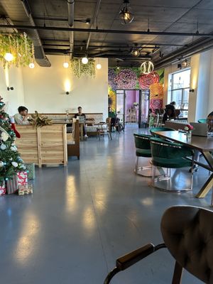 Adee's Coffee Roasters & Bar by null