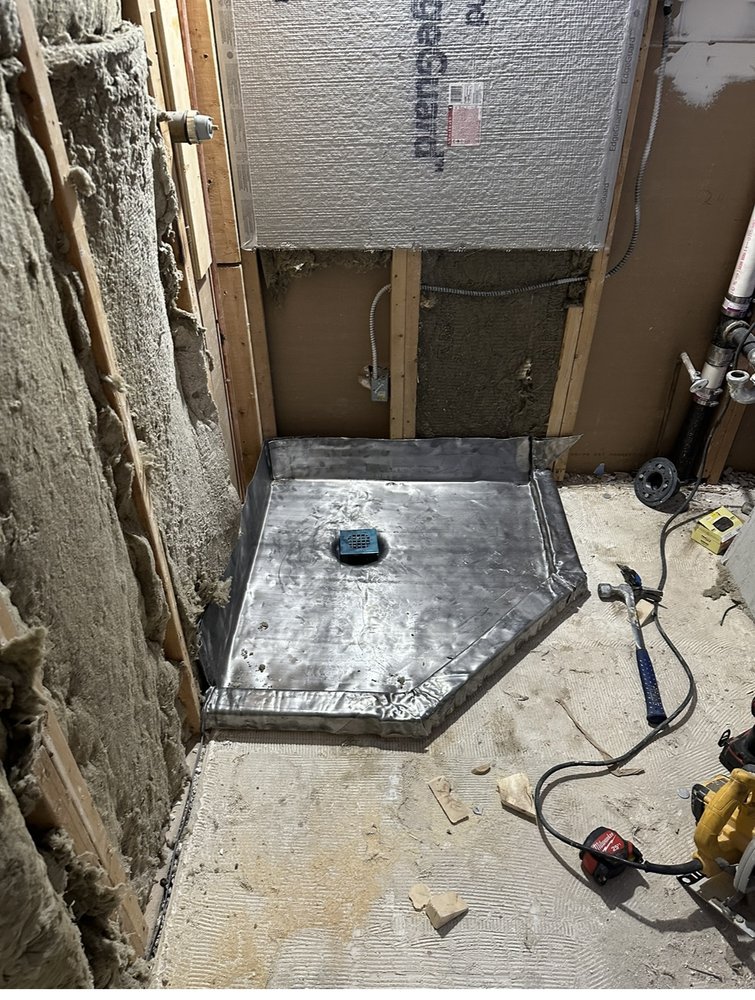 Slide of Pllumai Contracting