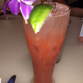 M.A.C. 24/7 - Guavalicious - American Near Me - Honolulu, Hawaii