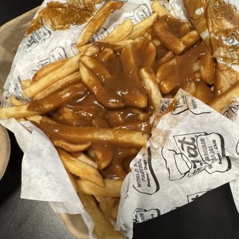 The Hat - Wet Fries - Fast Food Near Me - Rancho Cucamonga, California