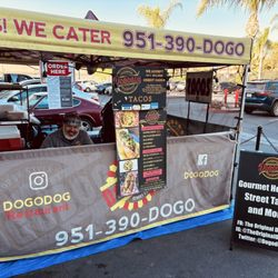 The Original DogoDog - Friendly Amazing Crew! Andy and Chef Stella are too cool!