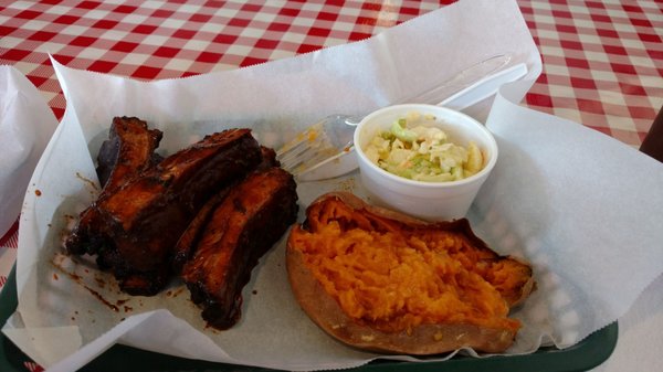 Big muddy bbq by null