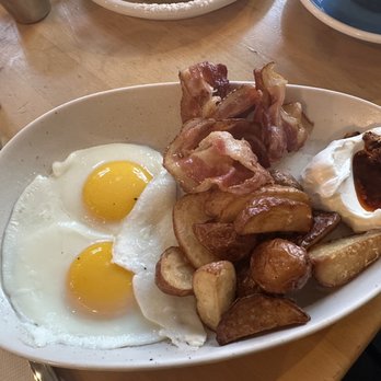 Reunion - Reunion Breakfast - Breakfast & Brunch Near Me - Brooklyn, New York