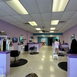 Bowties Kids Salon - Salon area