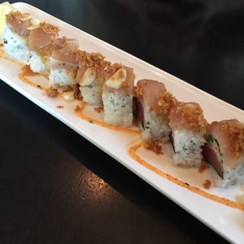 Sagami - Vampire roll - Sushi Bars Near Me - Irvine, California