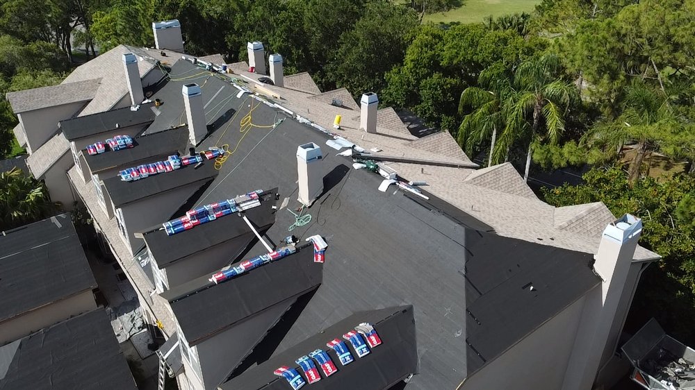 Slide of Lightning Fast Roofing and Solar