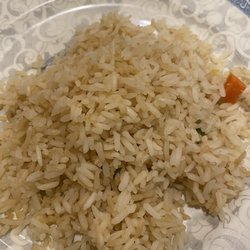 Imperial Garden - Look at this fried rice. Doesn't it look enticing (sorry for the sarcasm)