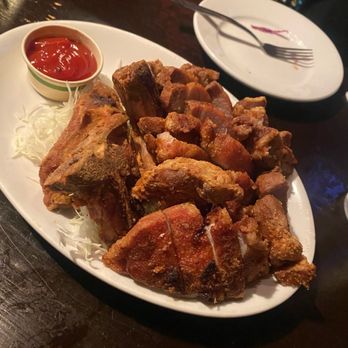 Side Street Inn - fried pork - Hawaiian Near Me - Honolulu, Hawaii Side Street Inn - fried pork - Hawaiian Near Me - Honolulu, Hawaii