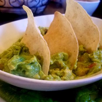 Los Compadres - Guac and chips - Mexican Near Me - Long Beach, California