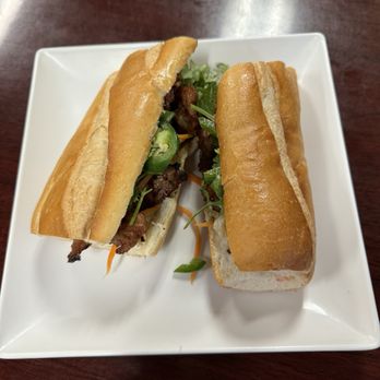 Asian Fusion - Grilled Pork Banh Mi - Asian Fusion Near Me - Los Angeles, California Asian Fusion - Grilled Pork Banh Mi - Asian Fusion Near Me - Los Angeles, California