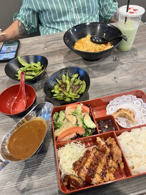 Crane & Elephant by null