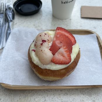 Rose Ave Bakery - Strawberry lecce donut - Bakeries Near Me - Washington, DC, District of Columbia Rose Ave Bakery - Strawberry lecce donut - Bakeries Near Me - Washington, DC, District of Columbia
