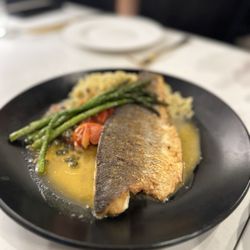 Teatro Italian Food & Wine - Branzino
