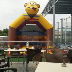 Gastro Pádel - Entretenimiento infantil y padel