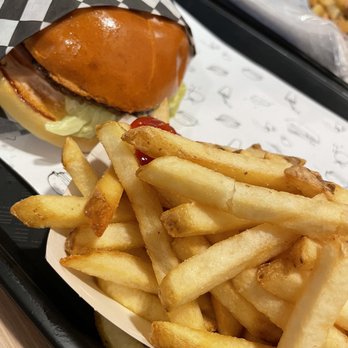 Nonla Burger - Hamburger meal - Burgers Near Me - Grand Rapids, Michigan Nonla Burger - Hamburger meal - Burgers Near Me - Grand Rapids, Michigan