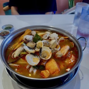 Thai Hot Pot - tom yum soup base - Thai Near Me - Gardena, California