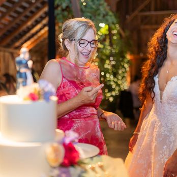 Flour & Bloom Cakes - Custom Cakes Near Me - Glen Ellen, California Flour & Bloom Cakes - Custom Cakes Near Me - Glen Ellen, California