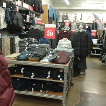 Old Navy - Men's Clothing Near Me - Norridge, Illinois