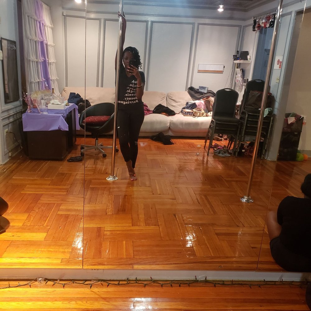 Brooklyn's Finest Pole Dancing Studio - Dont mind the mess in the back. That was our things. - Pole Dancing Classes Near Me - Brooklyn, New York Brooklyn's Finest Pole Dancing Studio - Dont mind the mess in the back. That was our things. - Pole Dancing Classes Near Me - Brooklyn, New York