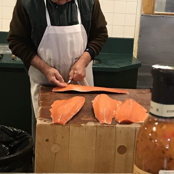 Newman's Fish - Seafood Near Me - Eugene, Oregon
