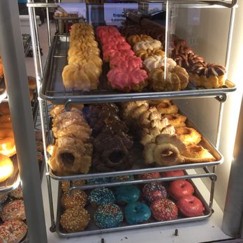 Pink Dozen - Fancy donuts - Donuts Near Me - Davis, California Pink Dozen - Fancy donuts - Donuts Near Me - Davis, California