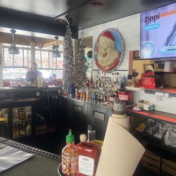 Mercury Burger Bar - Burgers Near Me - Detroit, Michigan Mercury Burger Bar - Burgers Near Me - Detroit, Michigan