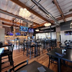 Blast & Brew - Restaurant