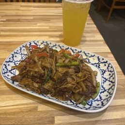 Pad Kee Mao