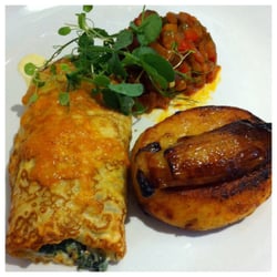 The Cobbles - Wild Mushroom and spinach crepe with ratatouille and fondant potato - super!
