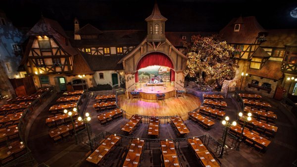 Biergarten Restaurant by null