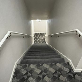 Holiday Inn Auburn - Second to first stairwell--freakishly reminds me of the Titanic and kind of creeps me out. - Hotels Near Me - Auburn, California Holiday Inn Auburn - Second to first stairwell--freakishly reminds me of the Titanic and kind of creeps me out. - Hotels Near Me - Auburn, California