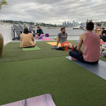 Yoga on Lake Union - Yoga Near Me - Seattle, Washington Yoga on Lake Union - Yoga Near Me - Seattle, Washington