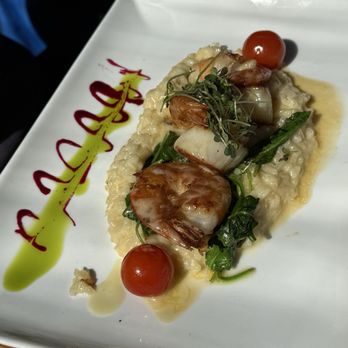 Shore - SHRIMP & SCALLOPS - New American Near Me - Longboat Key, Florida