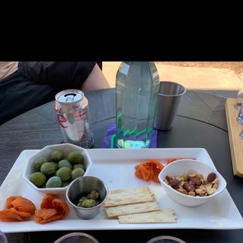 Evoke Winery - Olives, dried apricots, mix nuts, crackers plate - Wine Tasting Room Near Me - Bend, Oregon