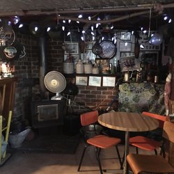Inn of Olde - Table